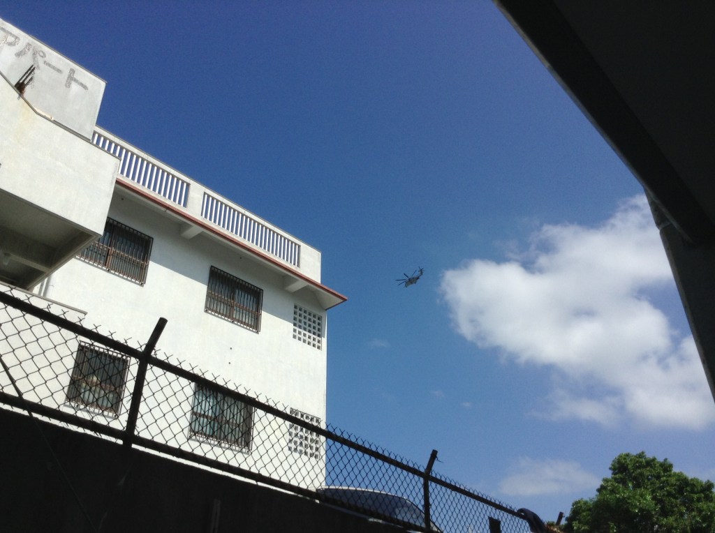 Helicóptero visto do meu apartamento